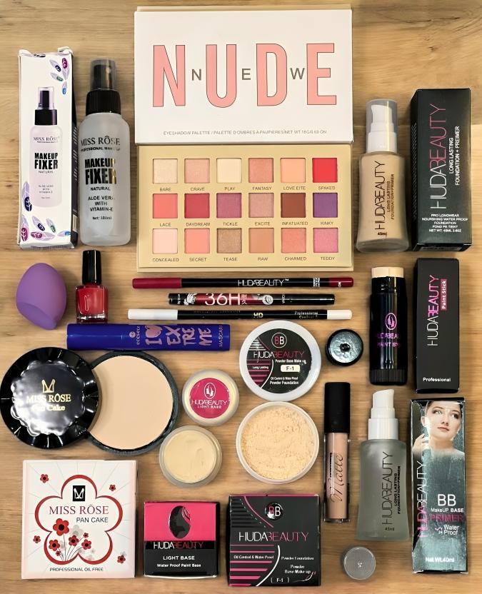 15 in 1 Makeup Deal - Complete Beauty Collection
