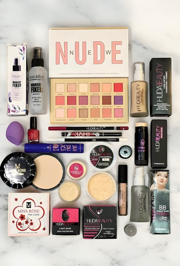15 in 1 Makeup Deal - Complete Beauty Collection