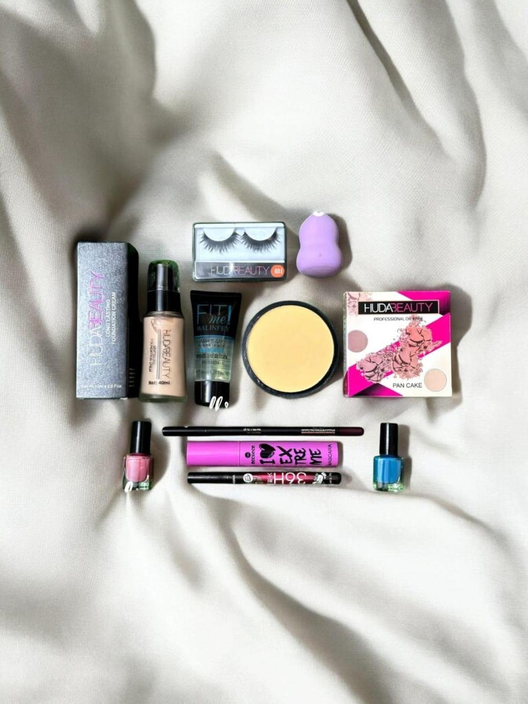 10 in 1 Makeup Deal - Essential Beauty Collection